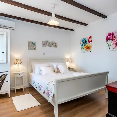 Rosko Villa *