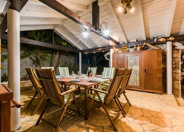 וילה Rosko סקארדין